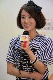 像李念的娱乐吃瓜博主,揭秘明星幕后生活，吃瓜群众狂欢时刻