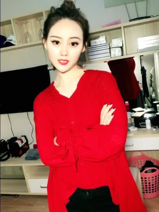 娱乐吃瓜酱衣服